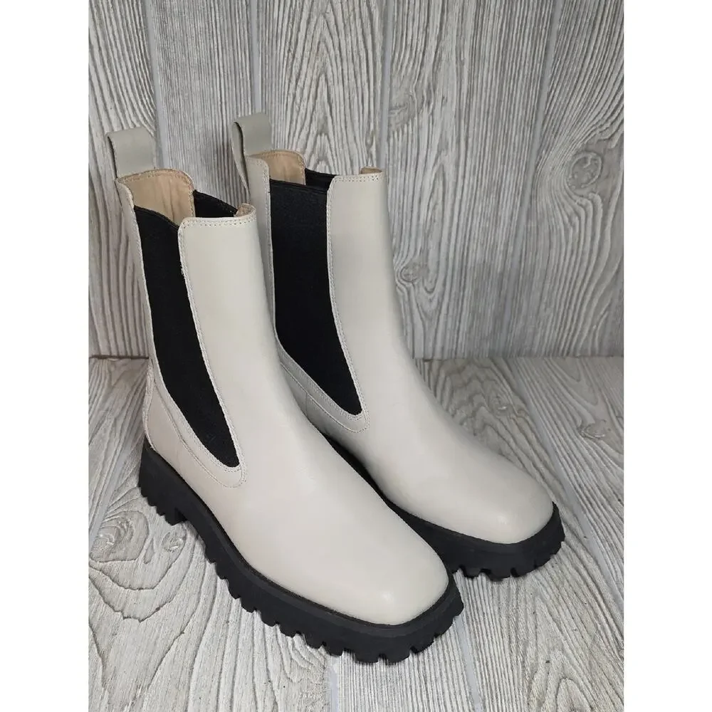Clarks Stayso Rise Boots Ivory Leather Womens Size 7.5